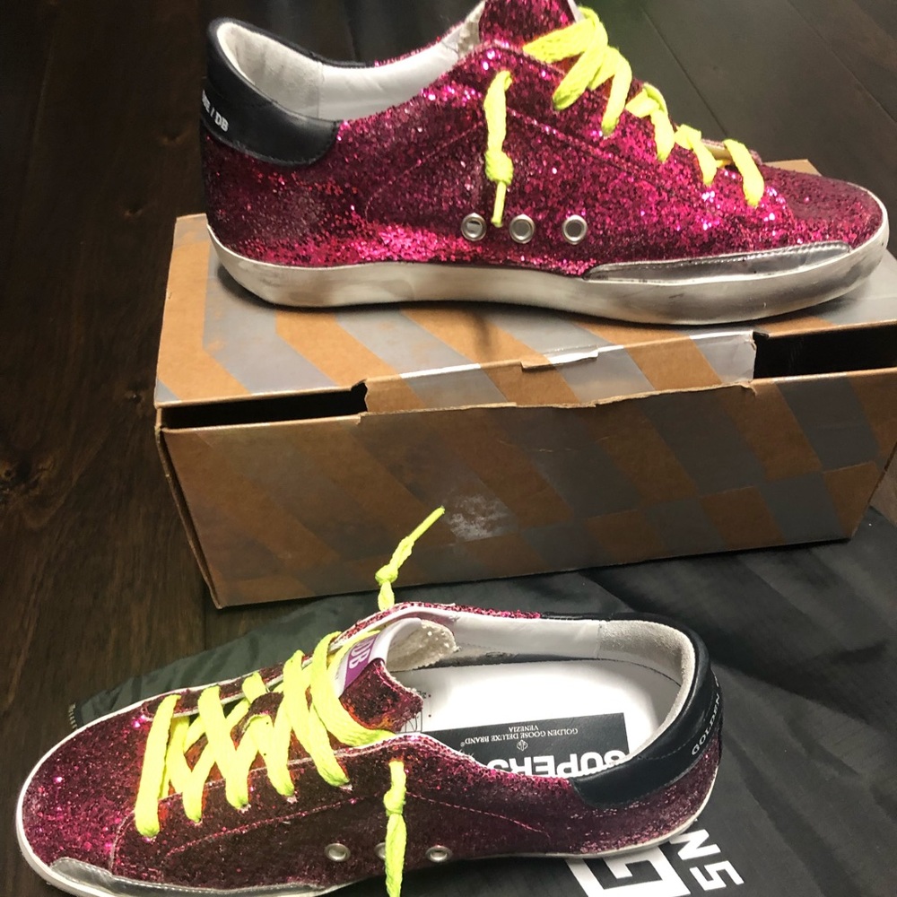 Golden Goose Superstars - Picture 3 of 8
